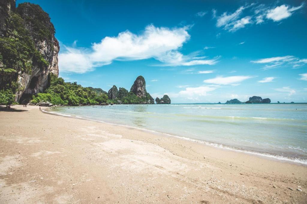 Oyo 681 Paradise Hotel Ao Nang المظهر الخارجي الصورة
