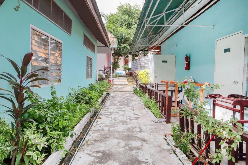 Oyo 681 Paradise Hotel Ao Nang المظهر الخارجي الصورة